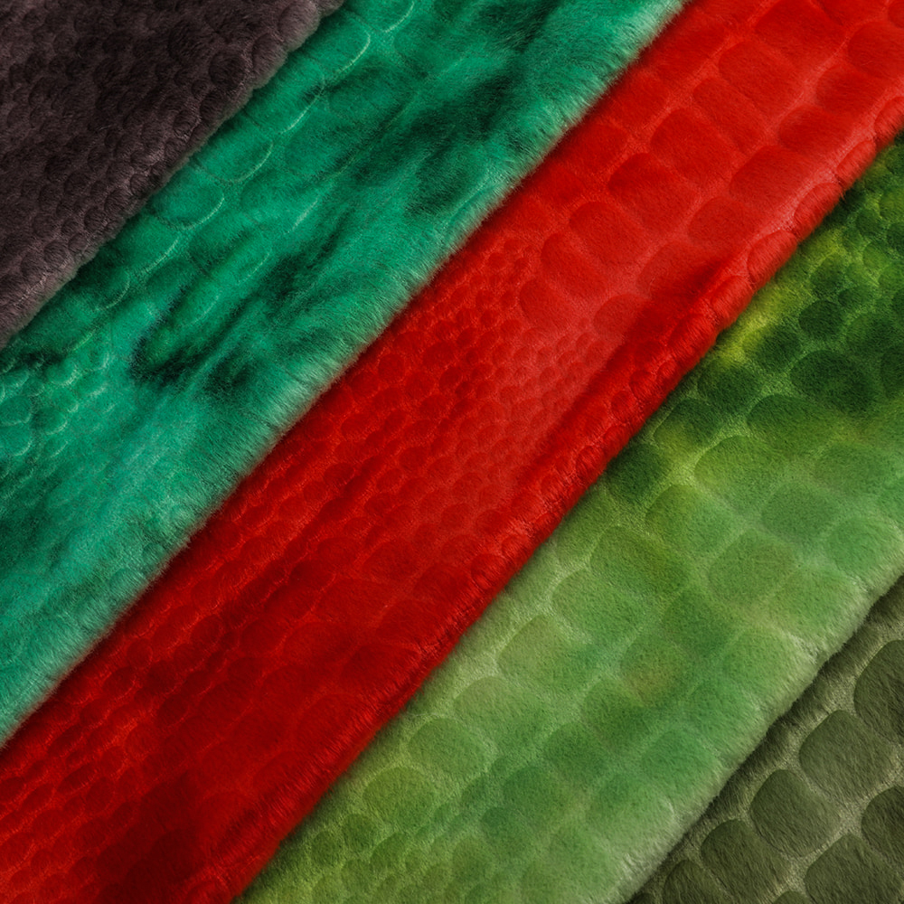 tiedye-short-plush-fabric